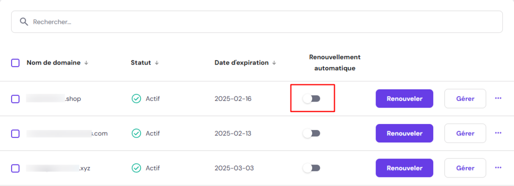 Page Portfolio de noms de domaine de hPanel, mettant en évidence la fonction de renouvellement automatique 